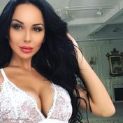 Alisiya Frankfurt escort