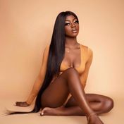 Lola Tula escort