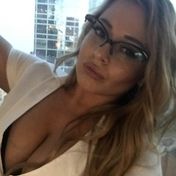 Evie Amsterdam escort