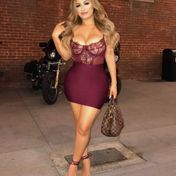 AMERICAN Kuwait City escort