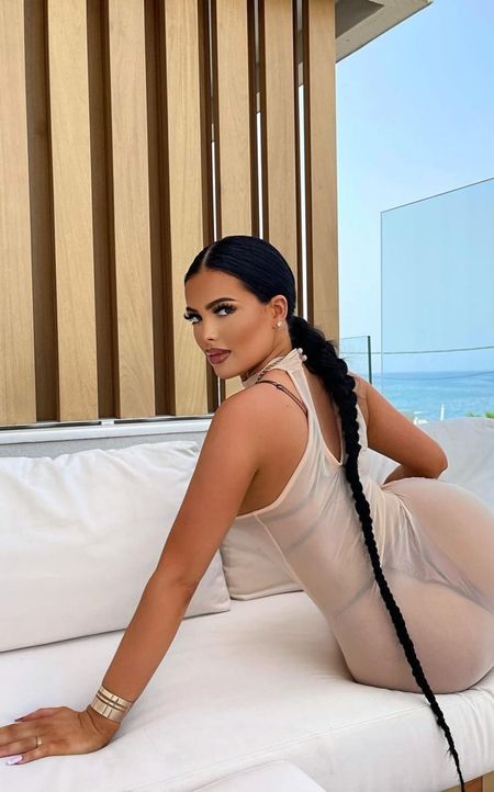 BRITISH Casablanca escort