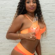 Jade Brazil Algarve escort