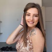Avelaine Paris escort