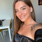 Avelaine Paris escort