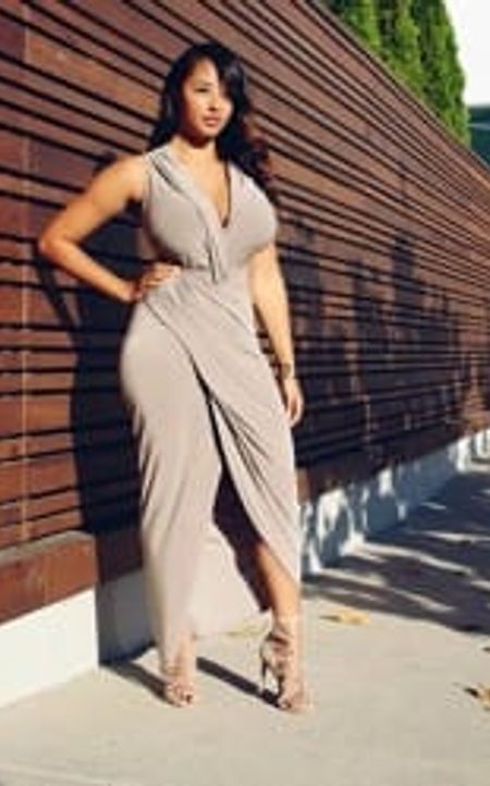 Diviya Mumbai escort