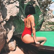 Valentine Paris escort