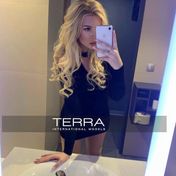 Freya Dubai escort