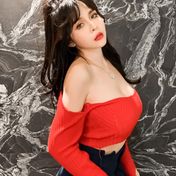 Kelly Cairo escort