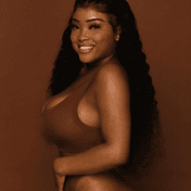 Zinny accra escort