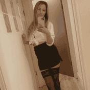 Alice London escort