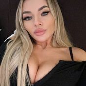 Asya Dubai escort