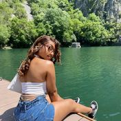 Shania London escort