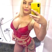 Bella London escort