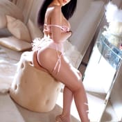 Isabella London escort