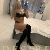 Daisy London escort