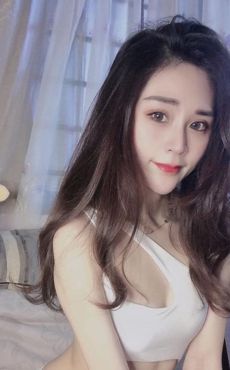 Isabella Cairo escort