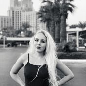 Lola Dubai escort