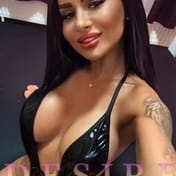 Candy London escort