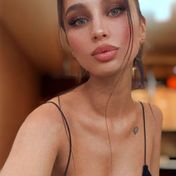 Vladislava Dubai escort