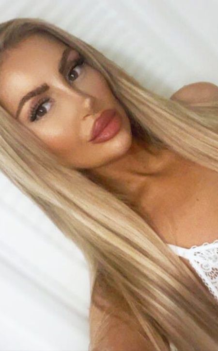 Tia Essex escort