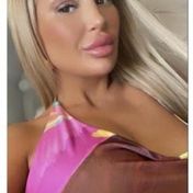 Tia Essex escort