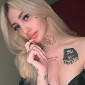Polly Dubai escort