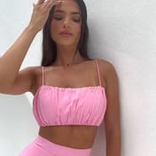 Mary wow Dubai escort