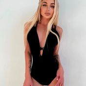 Alesya Dubai escort