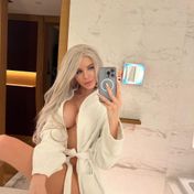 Vikki Dubai escort