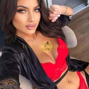 Izadora Doha escort