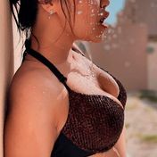 Zhanna Abu Dhabi escort