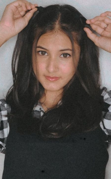 Teena Delhi escort