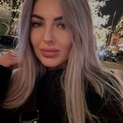 Sasha Paris escort