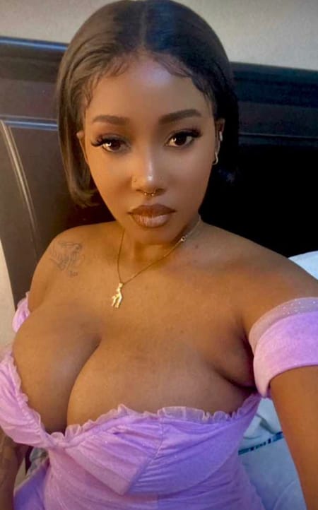 Sexy_Camilla Doha escort