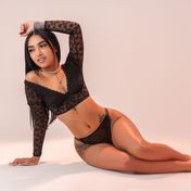 Martina Nassau escort