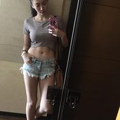 Lily 'Ajman escort