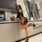Johanna Black Ar Riyad escort