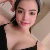 Elly Abu Dhabi escort