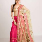 Madiha Khan Singapore escort