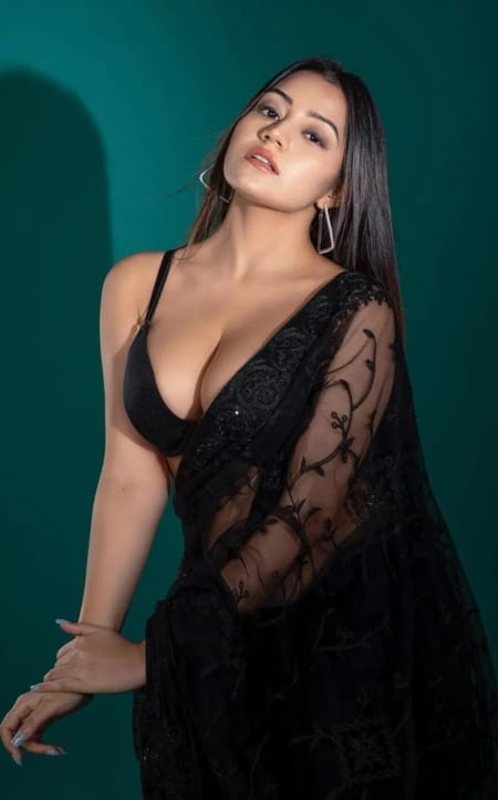 Saba Khan Doha escort