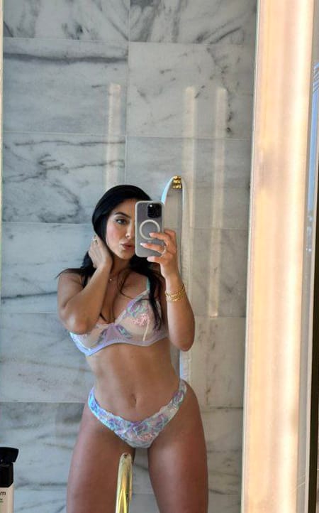 Esther Madaba escort