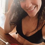 Lizzy Essen escort