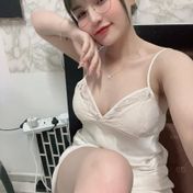 Helen Abu Dhabi escort