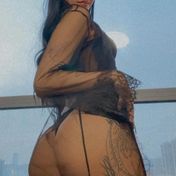 Martina Paris escort