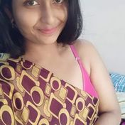 Simran Jeddah escort