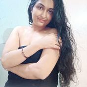 Niki Masqat escort
