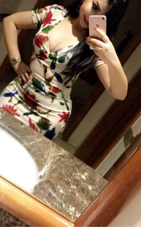 Arab Mororccan Girl in Riyadh Riyadh escort