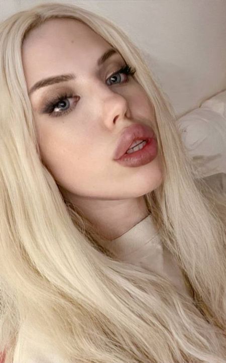 Milana London escort