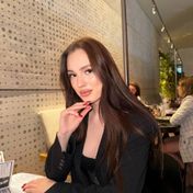 Mari London escort