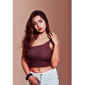 Pooja Sindh escort